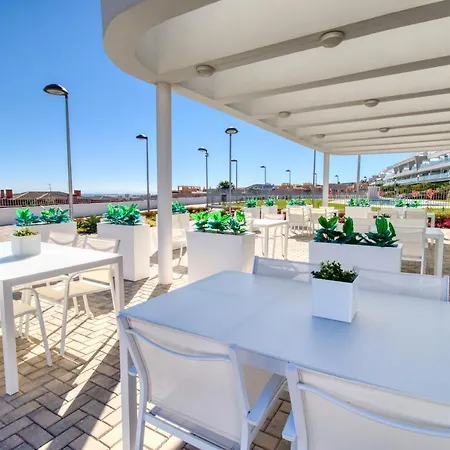 Apartamento Luxuriously Appointed New Modern With Sea Views Casares