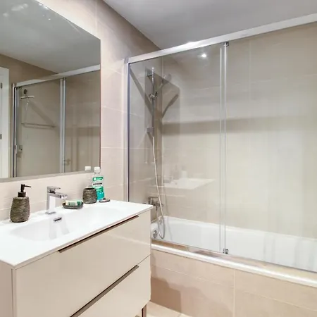 Apartamento Luxuriously Appointed New Modern With Sea Views Casares